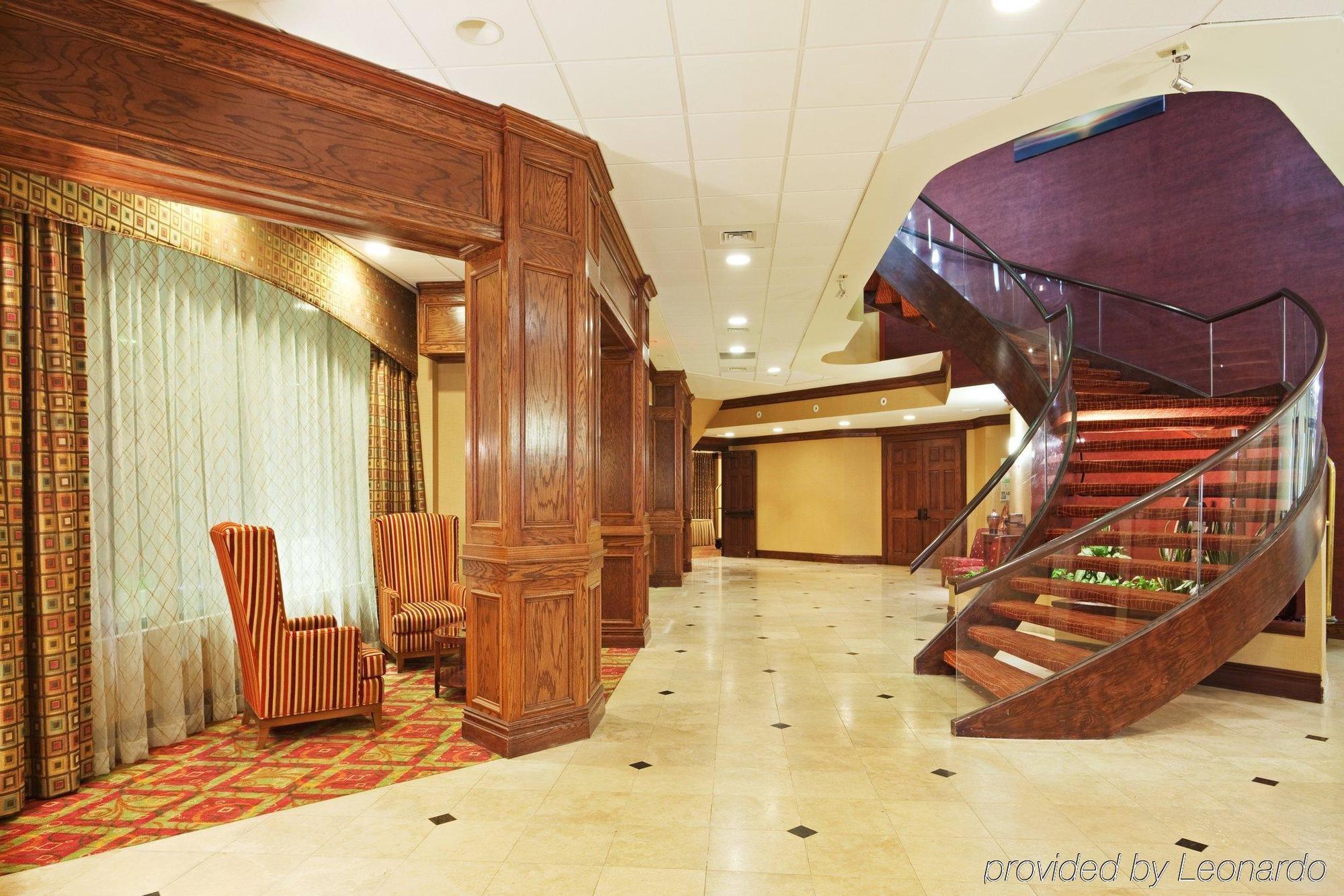 Doubletree By Hilton Boston-Rockland Hotel Exterior photo
